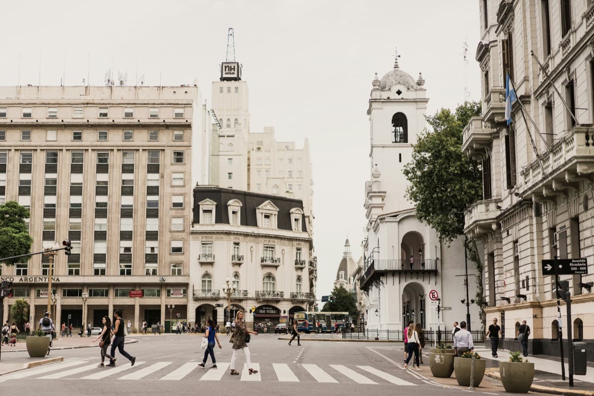 Invertir en bienes raices en Argentina: Oportunidades en el mercado mas sofisticado de Sudamerica