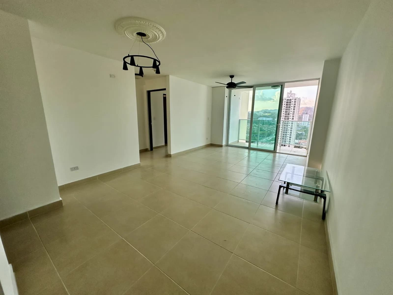 Apartamento en Kings Park, Condado del Rey