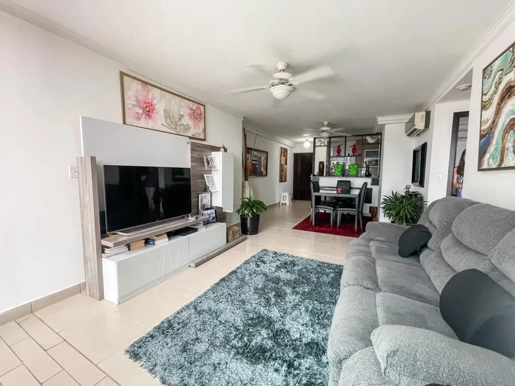 Se vende apartamento en PH Kings Park